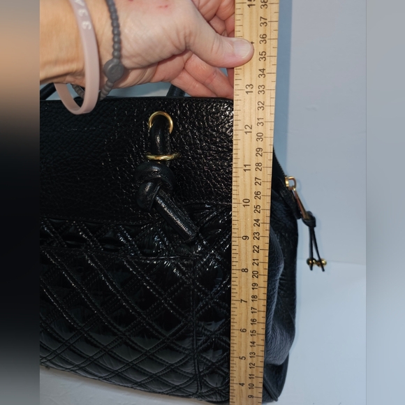 Marc Jacobs Black Quilted Tote Bag - Picture 2 of 15